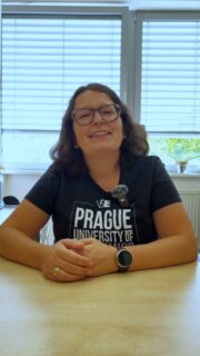 🎬 Mýty a fakta o Erasmu #5: „Můžu jet na Erasmus s partnerem / partnerkou / kamarády?“ 💑👯‍♀️✈️

🤔 Možná sis říkal/a, že když se přihlásíte spolu, pojedete automaticky na stejnou školu…
❌ Mýtus!

✅ Fakta: Výběrové řízení je vždy individuální a záleží na počtu bodů každého studenta. Společný výjezd nelze garantovat a není na něj brán zvláštní ohled.

💡 Jak ale zvýšit šanci?
👉 Hlaste se na stejné univerzity.
👉 Vybírejte destinace s více nabízenými místy (ideálně v rámci jednoho města nebo země).

⚠️ Přesto platí: nikdy na to nespoléhej jako na jistotu. Erasmus je hlavně individuální zkušenost – a i ta může stát za to. 🌍✨

📲 Více tipů a detailů najdeš na našem webu – odkaz v biu.

#vsestudyabroad #erasmus  #exchangeyourlife  #mythbusting