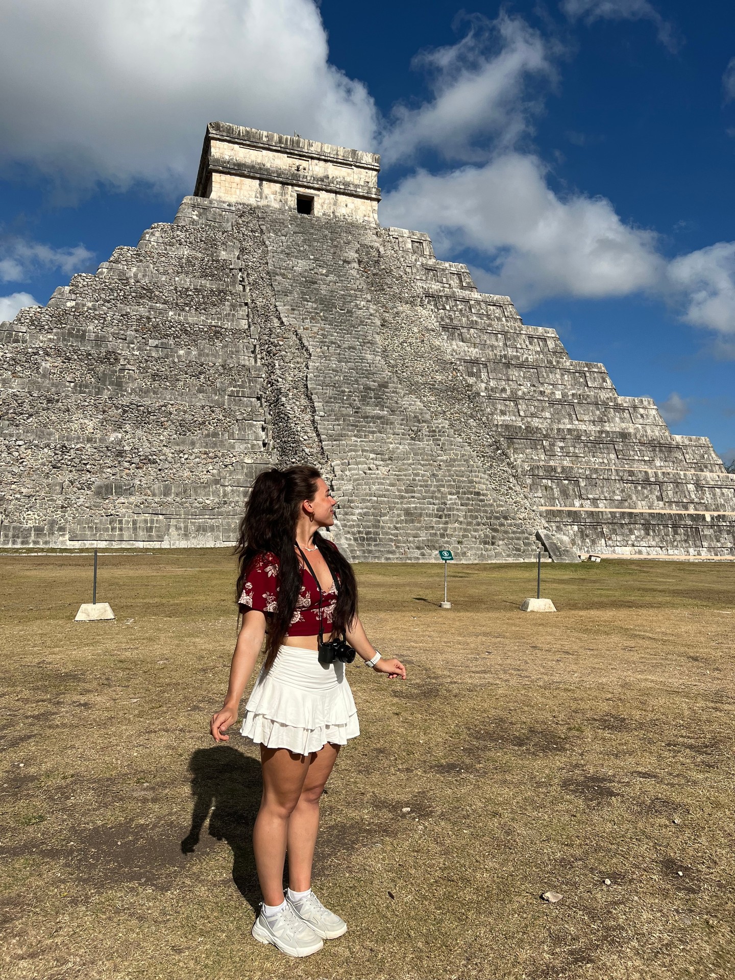 ¡Hola from Mexico! 🇲🇽

@lusimka07 is taking over our stories to share her exchange experience at @itam_mx ✈️

Get a glimpse of student life in Mexico City, the ITAM campus and her journeys beyond the classroom 🪇🏜️🌮

Follow Lucie’s #takeover in our stories tomorrow!

#VSEStudyAbroad #StudyAbroad #StudentExchange #Mexico #UNAM